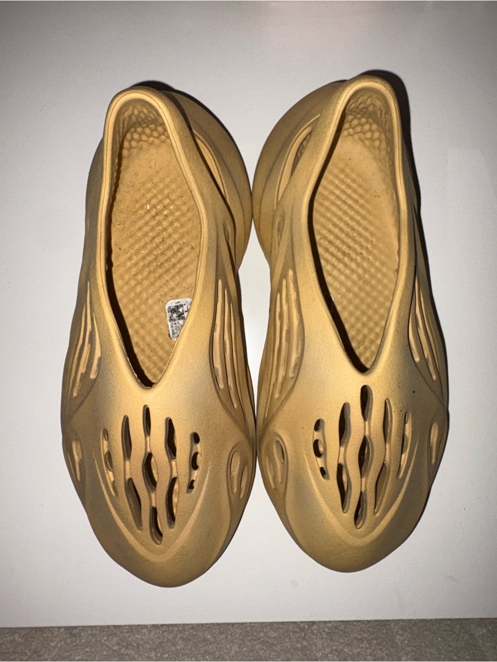 Yeezy Foam Runner Clog in Ochre